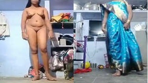 Tamil bhabhi from village flaunts her nude figure