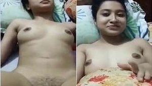Indian babe gets her pussy caressed by lover's fingers