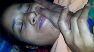 Desi wife gets fucked hard by her husband in the village