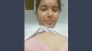 Tamil girl creates a video for her boyfriend to watch