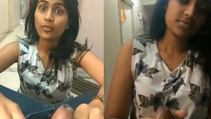 Prajakta, the Mumbai slut, delivers a scorching blowjob