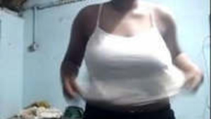 Tamil babe flaunts her big boobs in a solo video