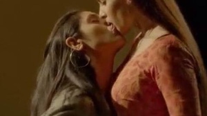 Watch two Indian lesbians indulge in a romantic kissing scene in this sexy video