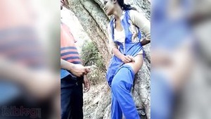 Desi schoolgirl gets fucked in public MMS clip