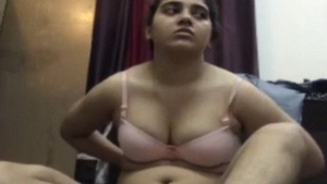 Pakistani girl in Islamabad shows off her body and masturbates