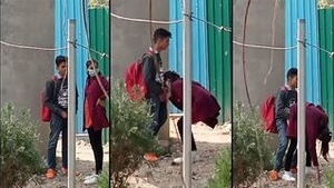 Indian schoolgirl masturbates in public and gets caught on camera
