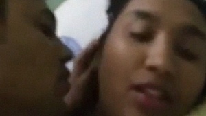 Bangladeshi couple enjoys taco and boobs sucking in Tumi hait video