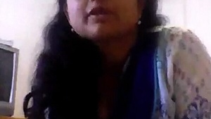 Untitled: A beautiful woman who is not satisfied with her partner