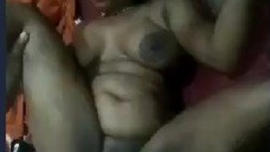 Aunty gets fucked by a Desi guy