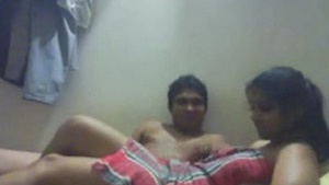 Watch a couple from Nagpur in action in their steamy video
