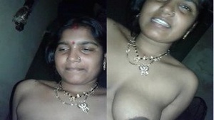 Desi couple indulges in rough sex on camera