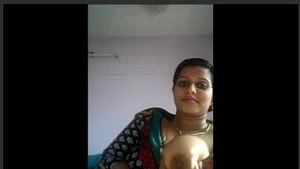 Mallu nurse with big boobs gets mmmm treatment