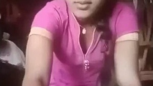 Desi girl's cute fingers tease in solo masturbation video